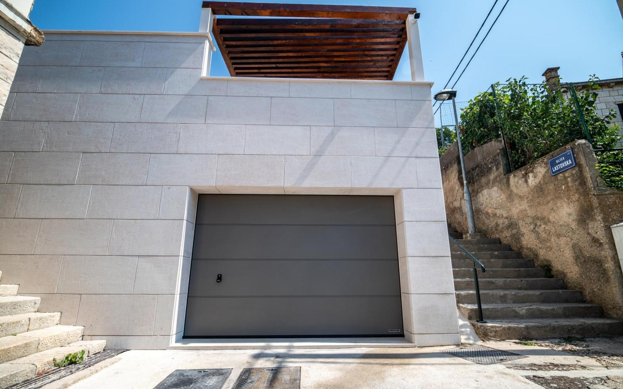 Brand New Villa Carmelita Exclusive With Free Smart Car ดูบรอฟนิก ภายนอก รูปภาพ